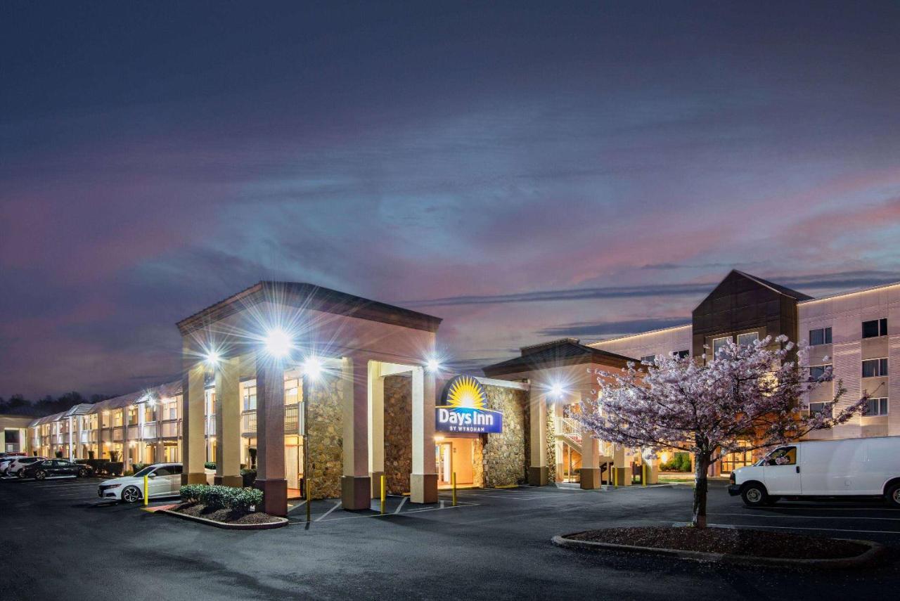 Days Inn By Wyndham Charlottesville/University Area Exterior photo